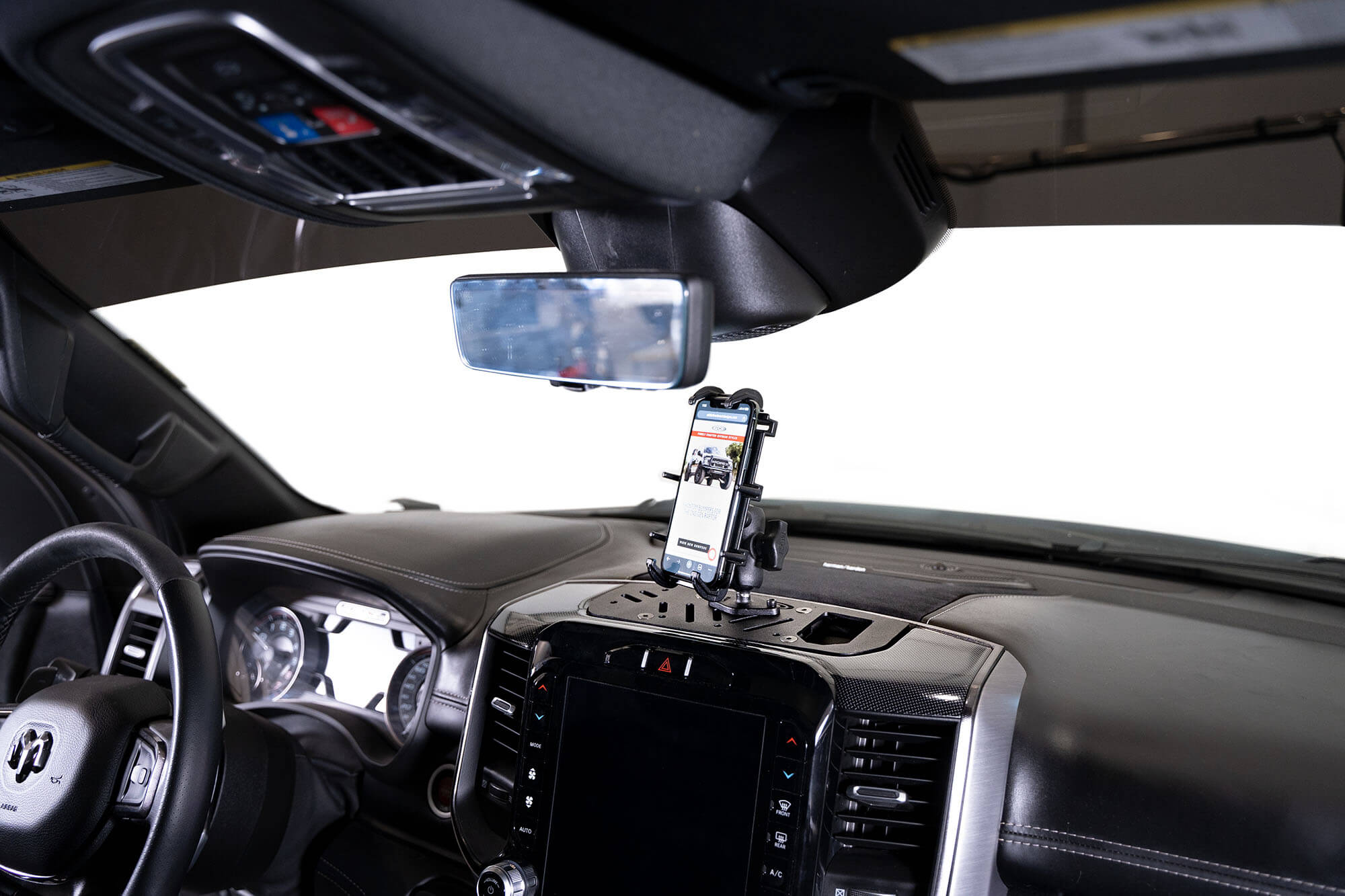 2019-2025 Ram 1500 & TRX & 2025-2026 RHO Digital Device Dash Mount