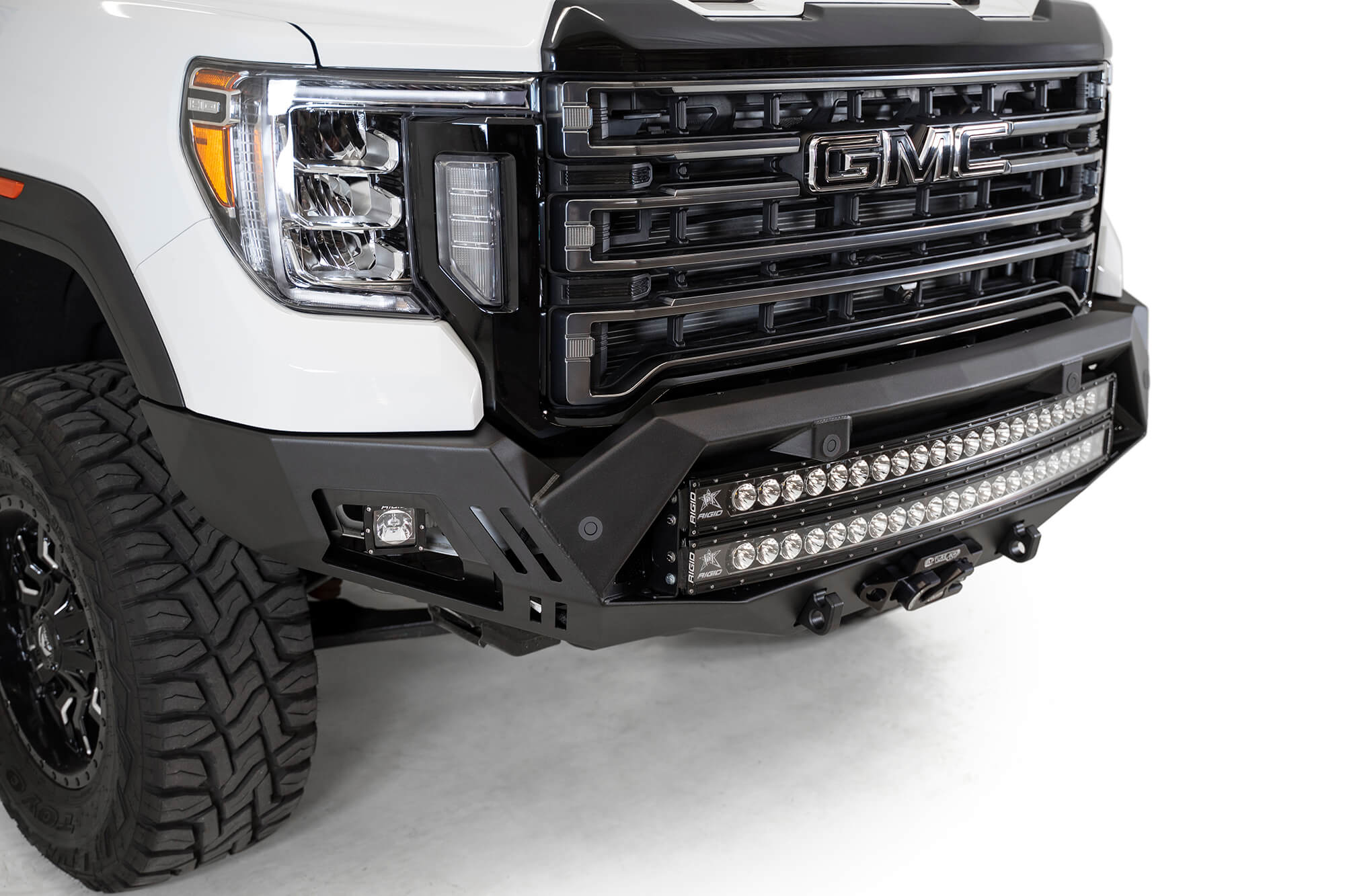 2020-2023 GMC Sierra 2500/3500 Bomber HD Front Bumper