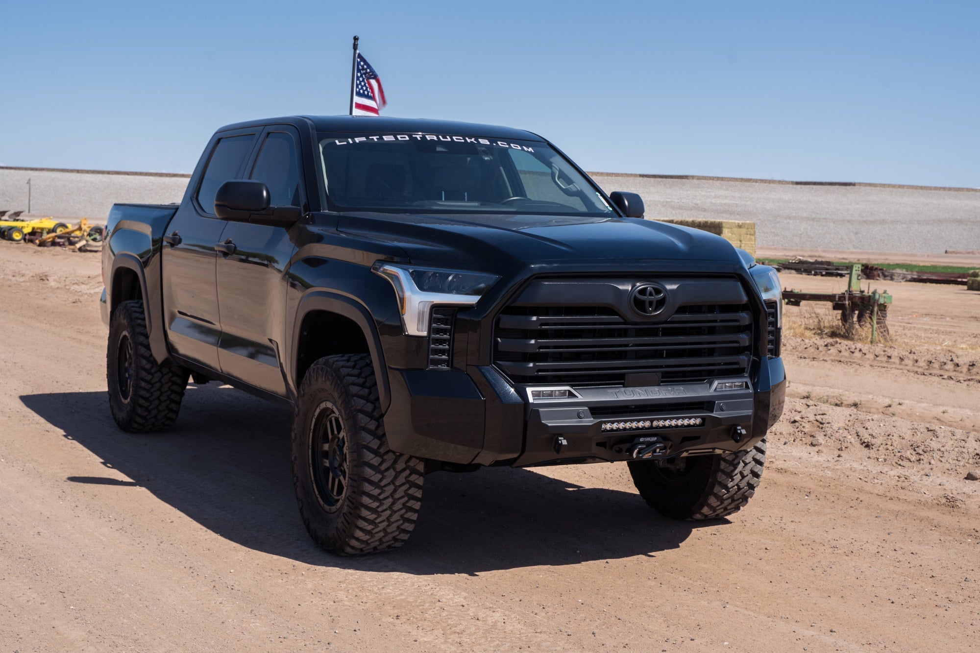 2022-2026 Toyota Tundra Stealth Center Mount Front Bumper