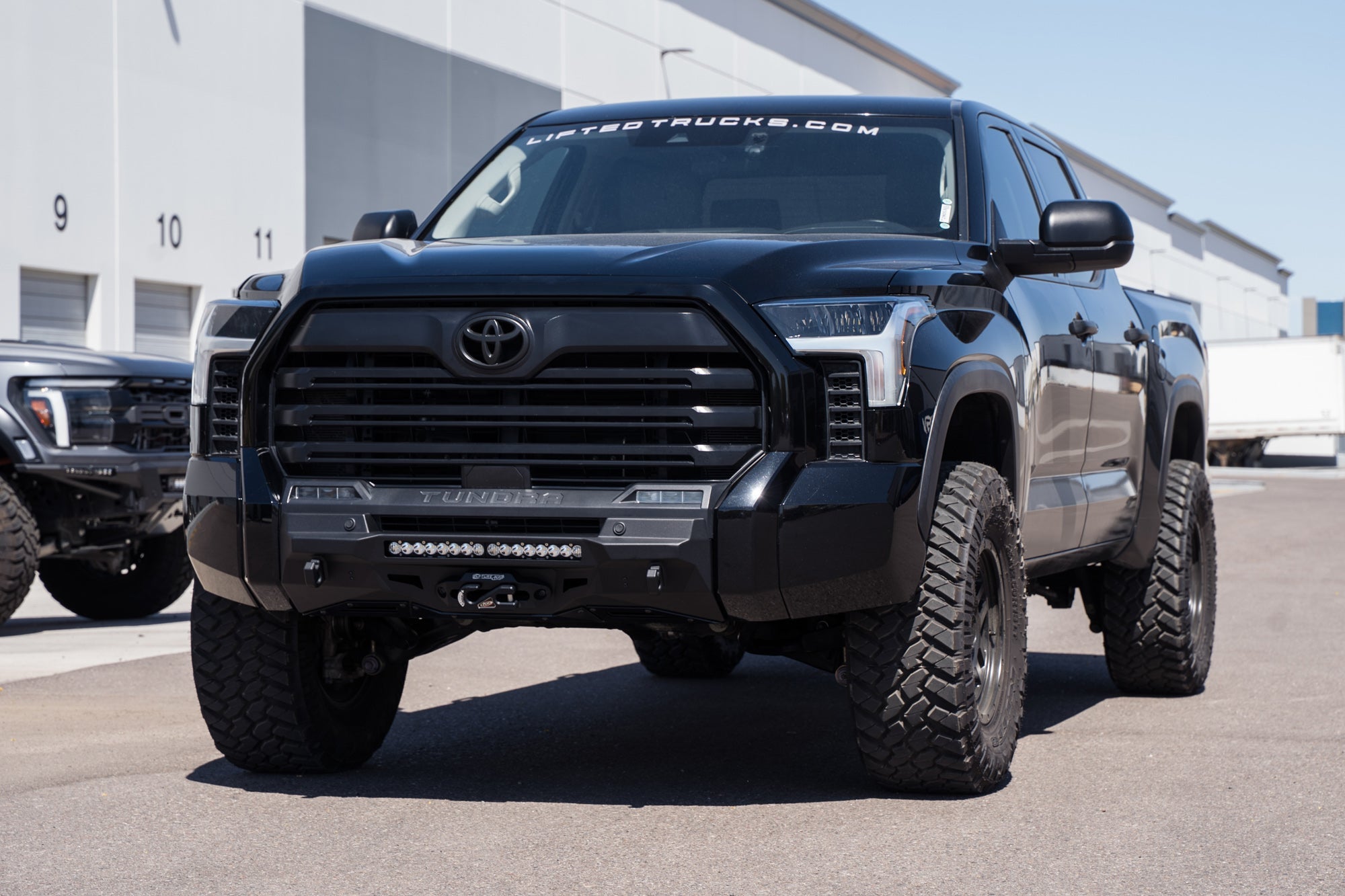 2022-2026 Toyota Tundra Stealth Center Mount Front Bumper