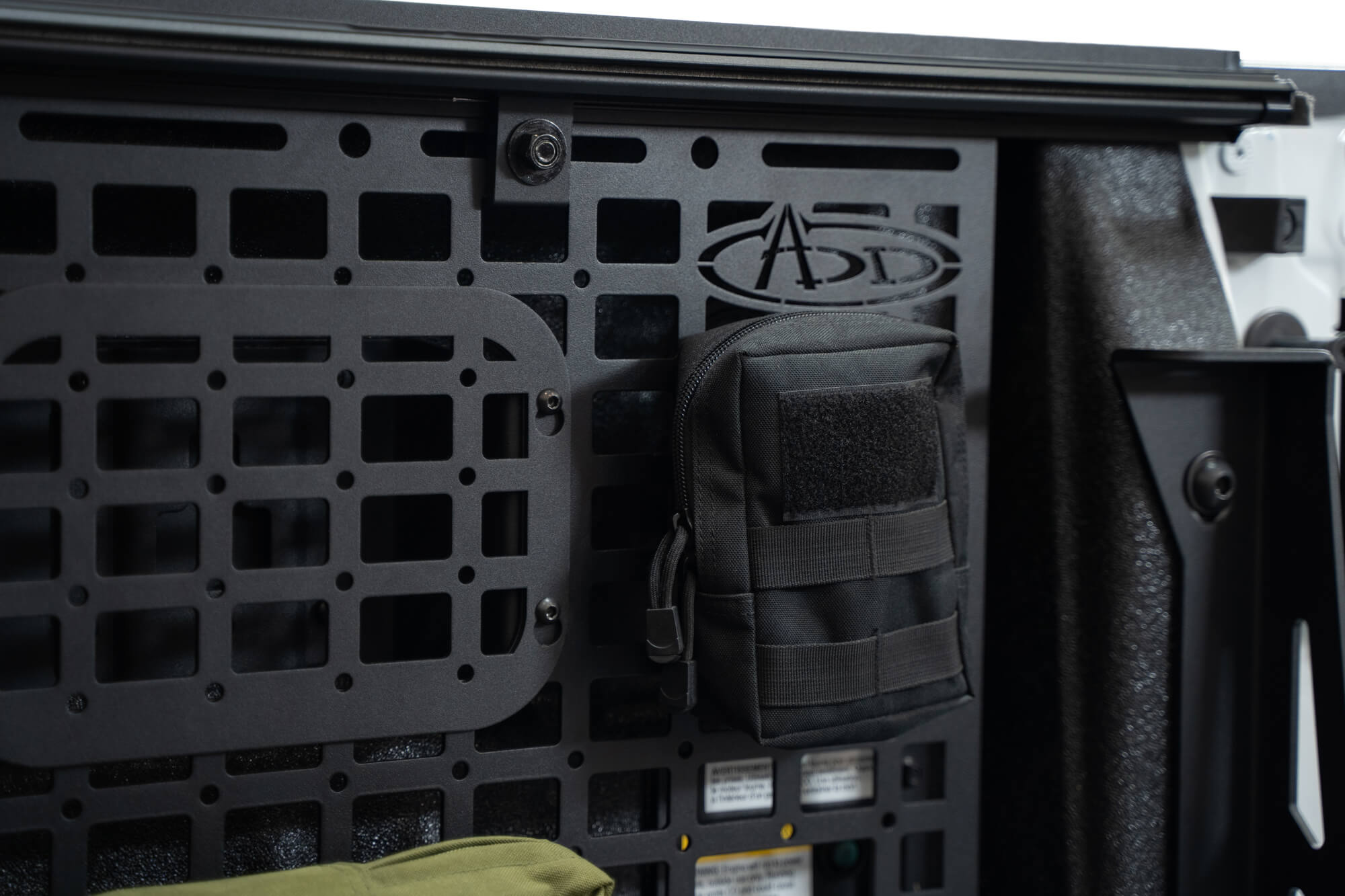 2023-2026 Ford Super Duty Bed Side Molle Panels