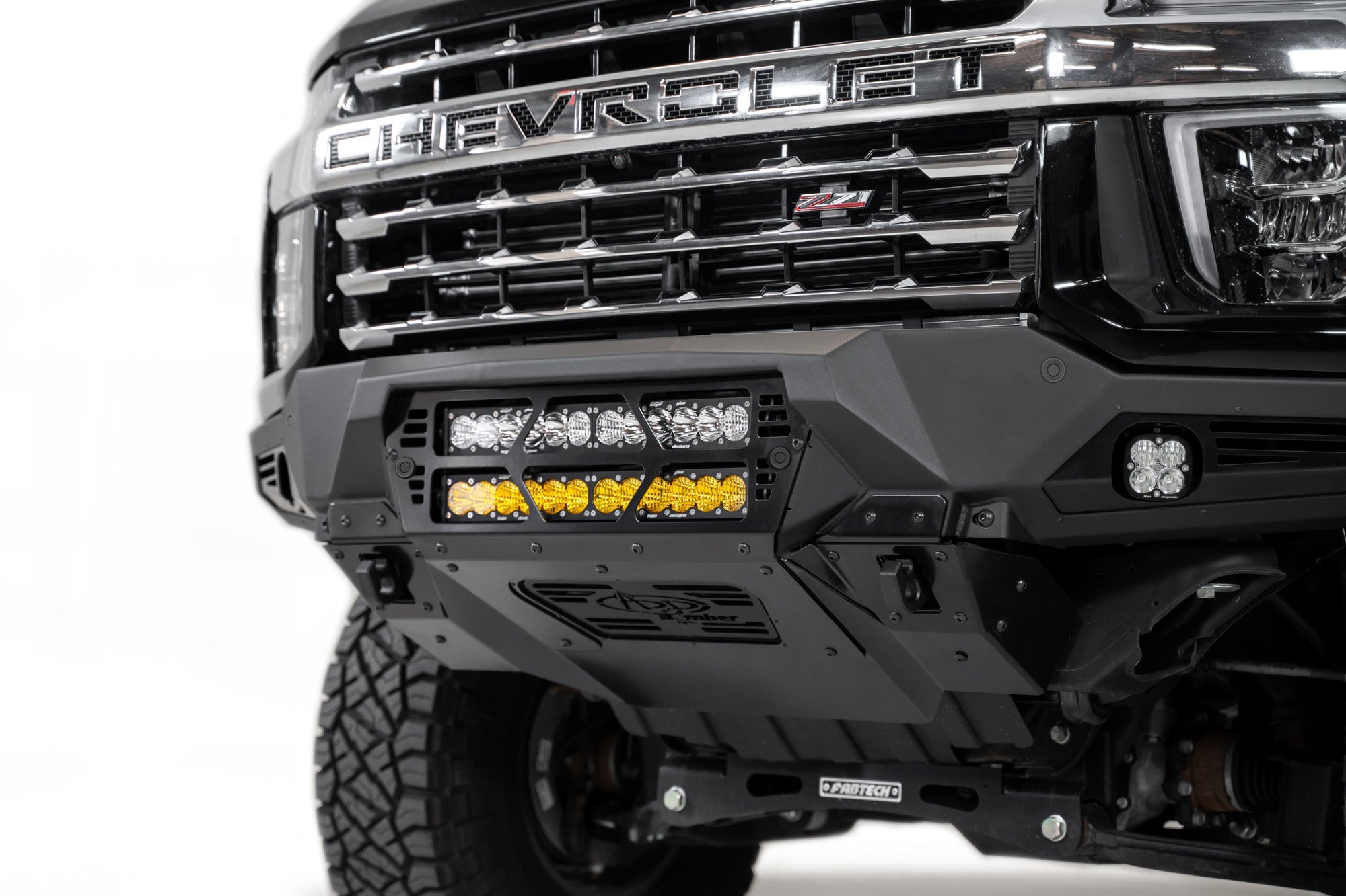 2020-2023 Chevy 2500/3500 Bomber Front Bumper (20 Inch Lights)
