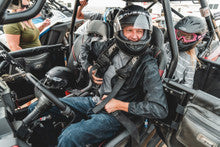 GT/S.E Suspension Seat (Pair with Mounts) (Custom)