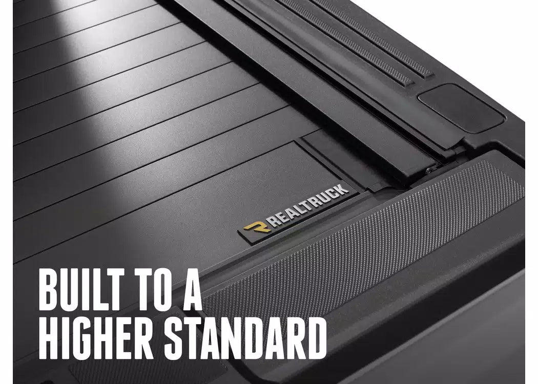 RealTruck FlushFit TS Manual Retractable Tonneau Cover w/ T-Slot Rails - 2020-2026 Jeep Gladiator — view 5