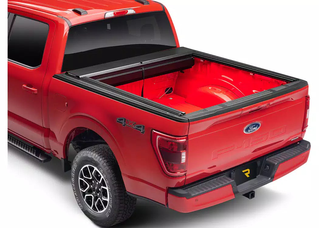 RealTruck Roll-N-Lock M-Series XT Manual Retractable Tonneau Cover w/ T-Slot Rails - 2016-2024 Nissan Titan XD — view 4