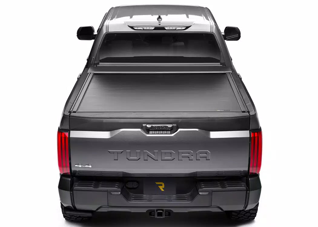 RealTruck Roll-N-Lock E-Series XT Electric Retractable Tonneau Cover w/ T-Slot Rails - 2014-2018 Chevrolet Silverado 1500, GMC Sierra 1500 — view 5