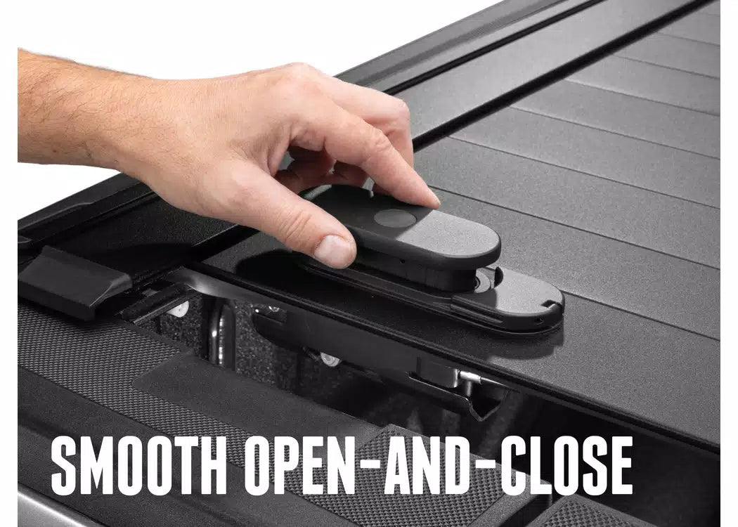 RealTruck RetraxPRO XR Manual Retractable Tonneau Cover w/ T-Slot Rails - 2007-2021 Toyota Tundra — view 5