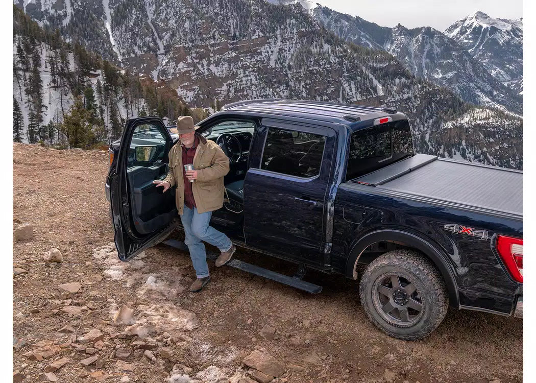 AMP Research PowerStep - 2006-2008 Lincoln Mark LT — view 7