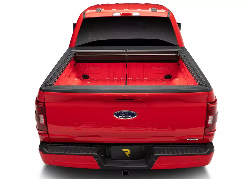 RealTruck Roll-N-Lock M-Series XT Manual Retractable Tonneau Cover w/ T-Slot Rails - 2020-2026 Jeep Gladiator — view 7