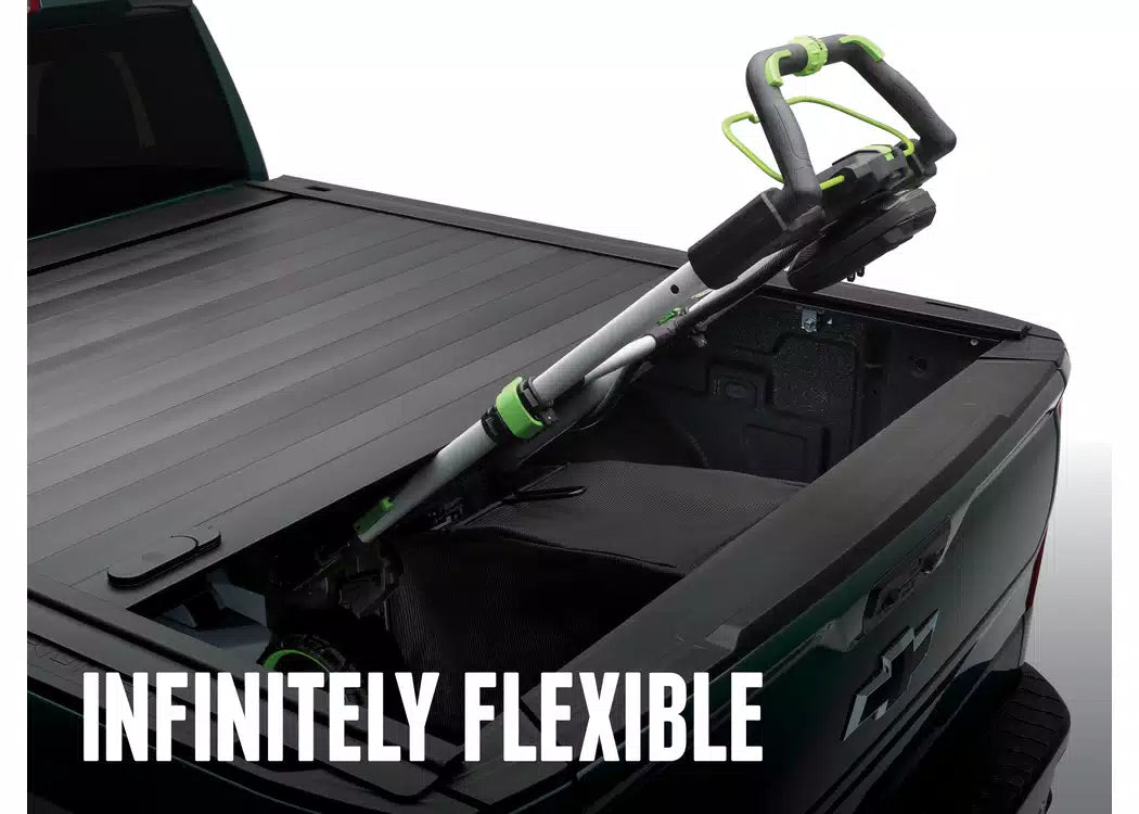 RealTruck RetraxPRO MX Manual Retractable Tonneau Cover - 2022-2026 Maxus T60 — view 5
