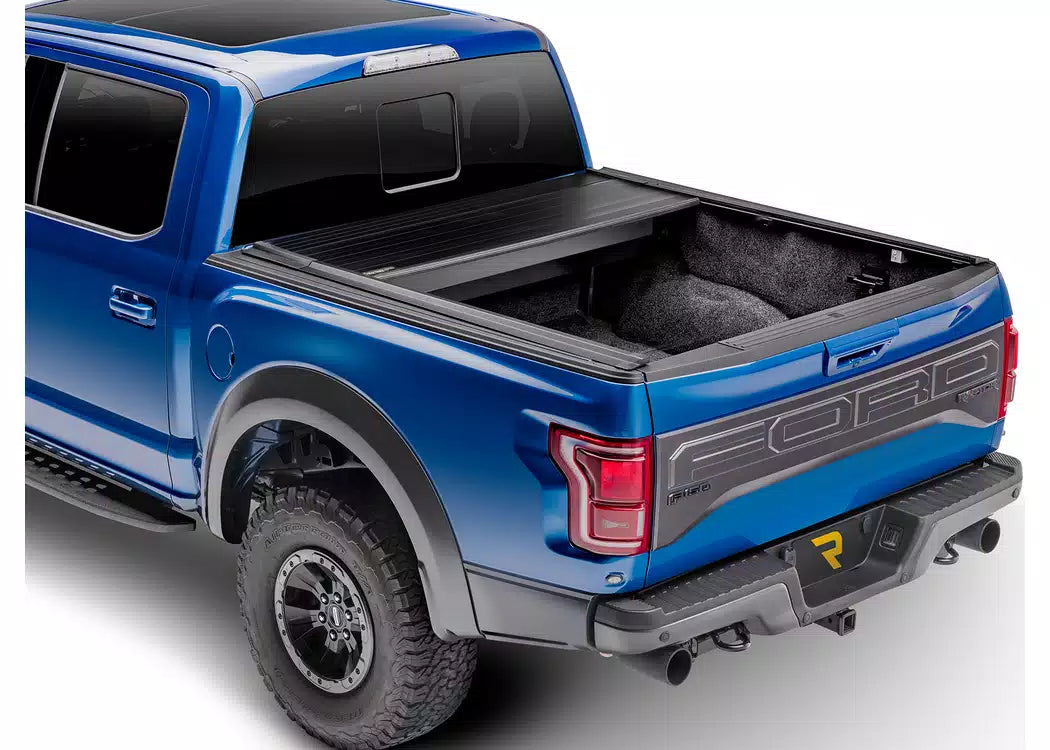 RealTruck Retrax IX Manual Retractable Tonneau Cover - 2019-2026 Dodge Ram 1500, Ram 1500 — view 3