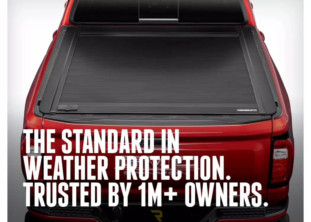 RealTruck RetraxONE MX Manual Retractable Tonneau Cover - 2022-2026 Maxus T60 — view 3
