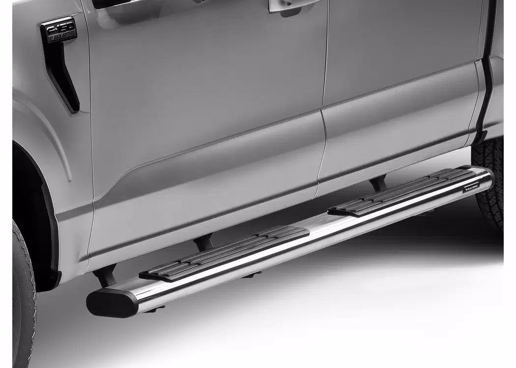 Go Rhino 6" O.E. Xtreme Oval Polished SideSteps - 2005-2026 Nissan Frontier — view 3