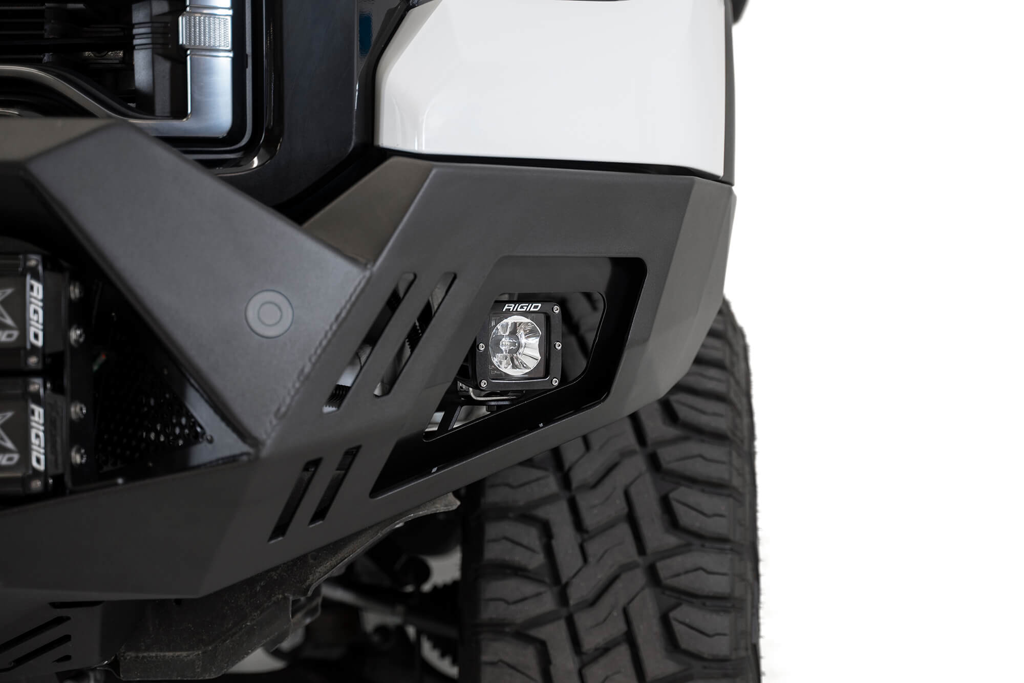 2020-2023 GMC Sierra 2500/3500 Bomber HD Front Bumper