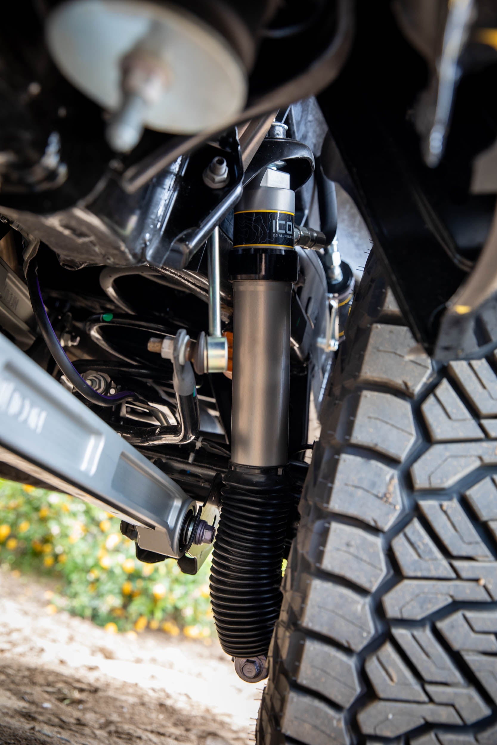ICON 2024-2026 Toyota Tacoma, 0-1” Lift, Rear, V.S. 2.5 Aluminum Series Shock Absorbers, Remote Reservoir w/ CDXS, Pair