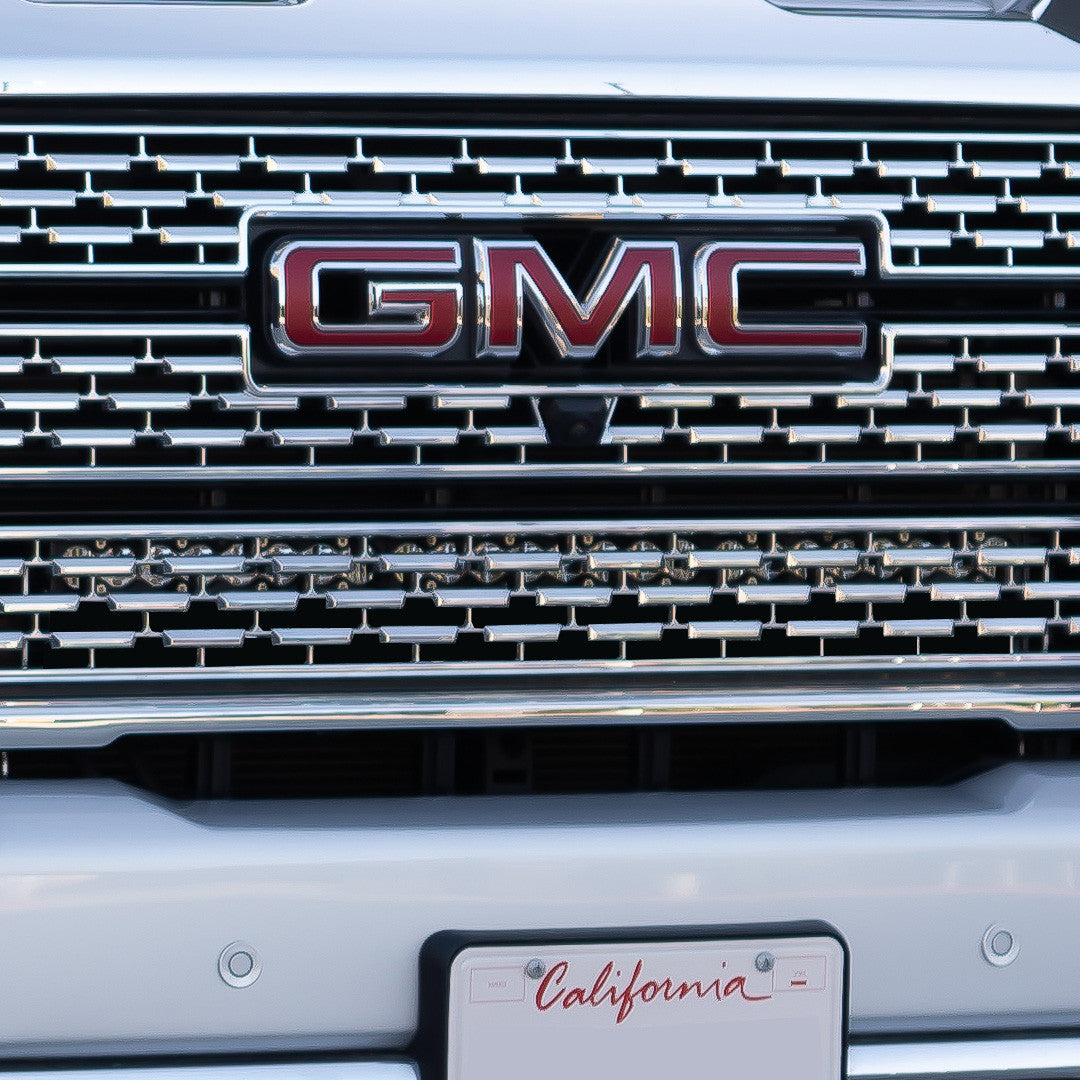GMC S8 30-Inch Behind the Grille Light Bar Kit - GMC 2020-23 Sierra 2500HD/3500HD