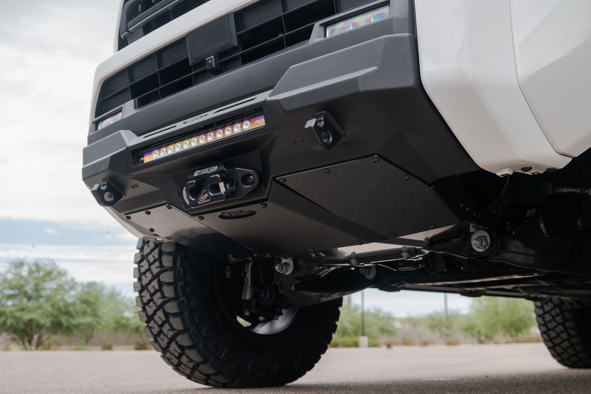 2025+ Toyota 4Runner Stealth Center Mount Front Bumper