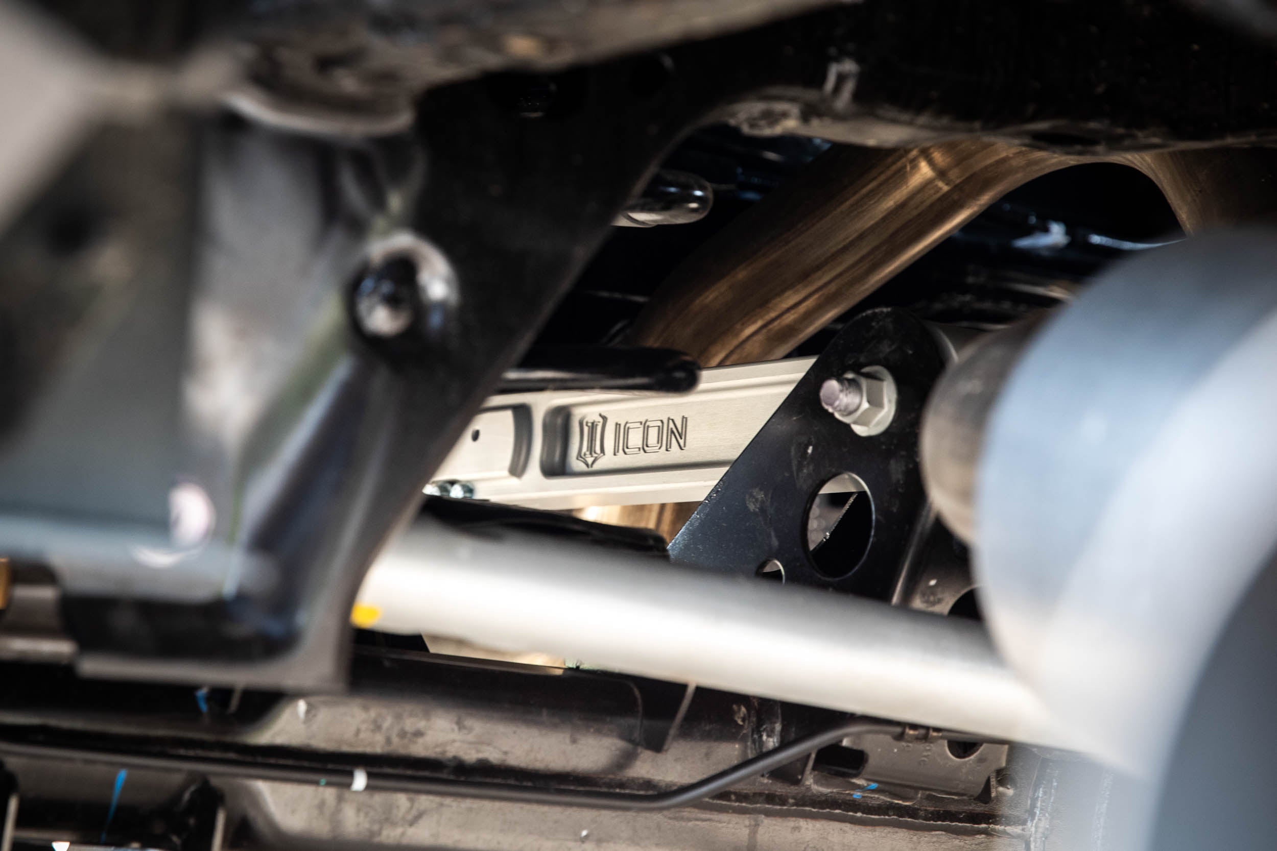 ICON 2022-2026 Toyota Tundra/2023-2025 Toyota Sequoia/2024-2025 Toyota Tacoma/2024-2025 Toyota Land Cruiser 250 Series/2024-2026 Lexus GX550/2025-2026 Toyota 4Runner, Rear, Billet Upper Link Kit