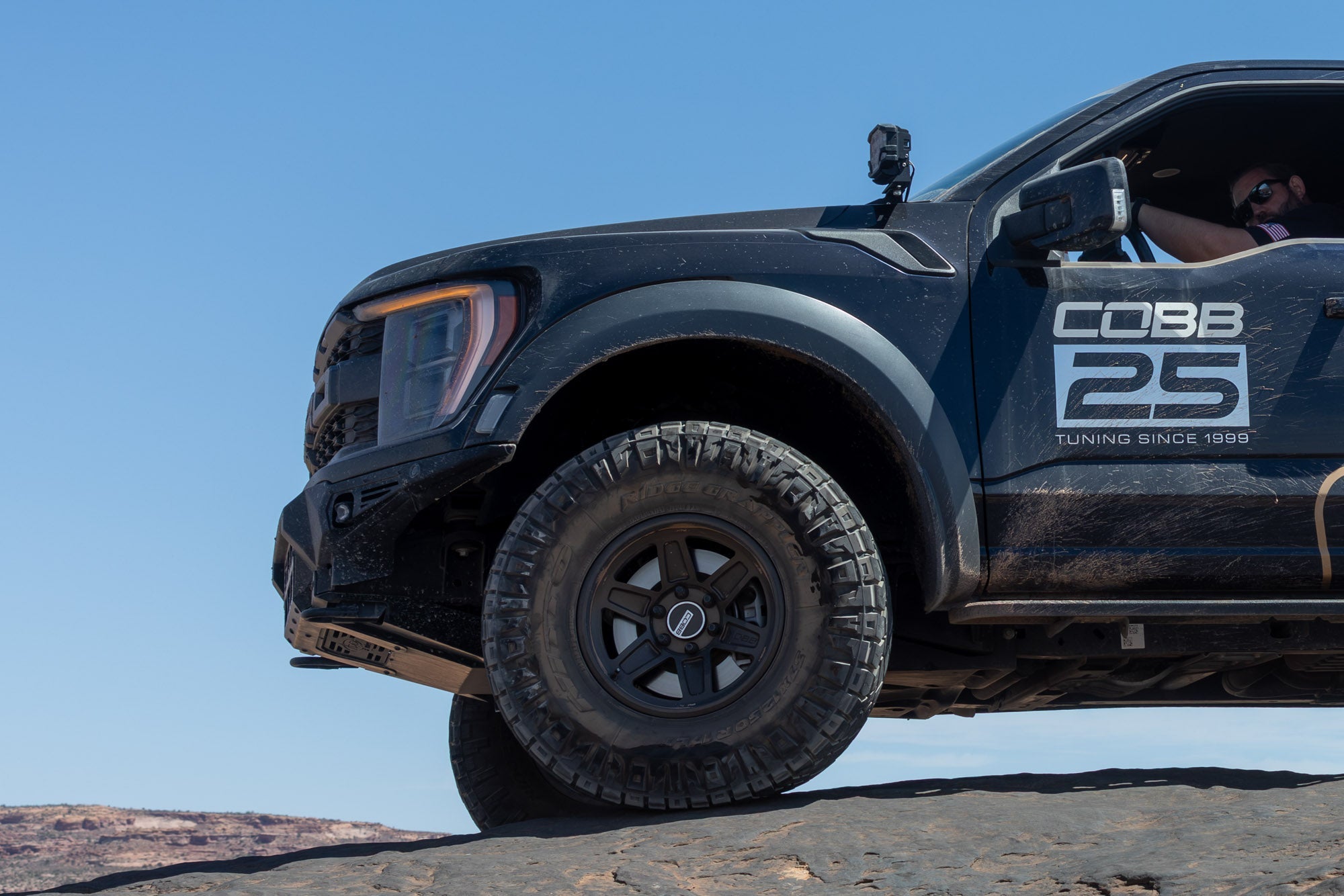 2021-2026 Ford F-150 Raptor/Raptor R Bomber Front Bumper (20-Inch Lights)