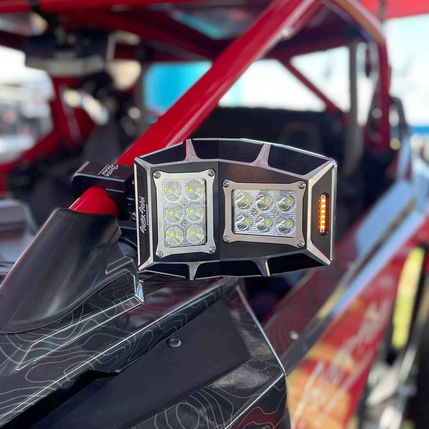 Sawtooth with Universal Clamp